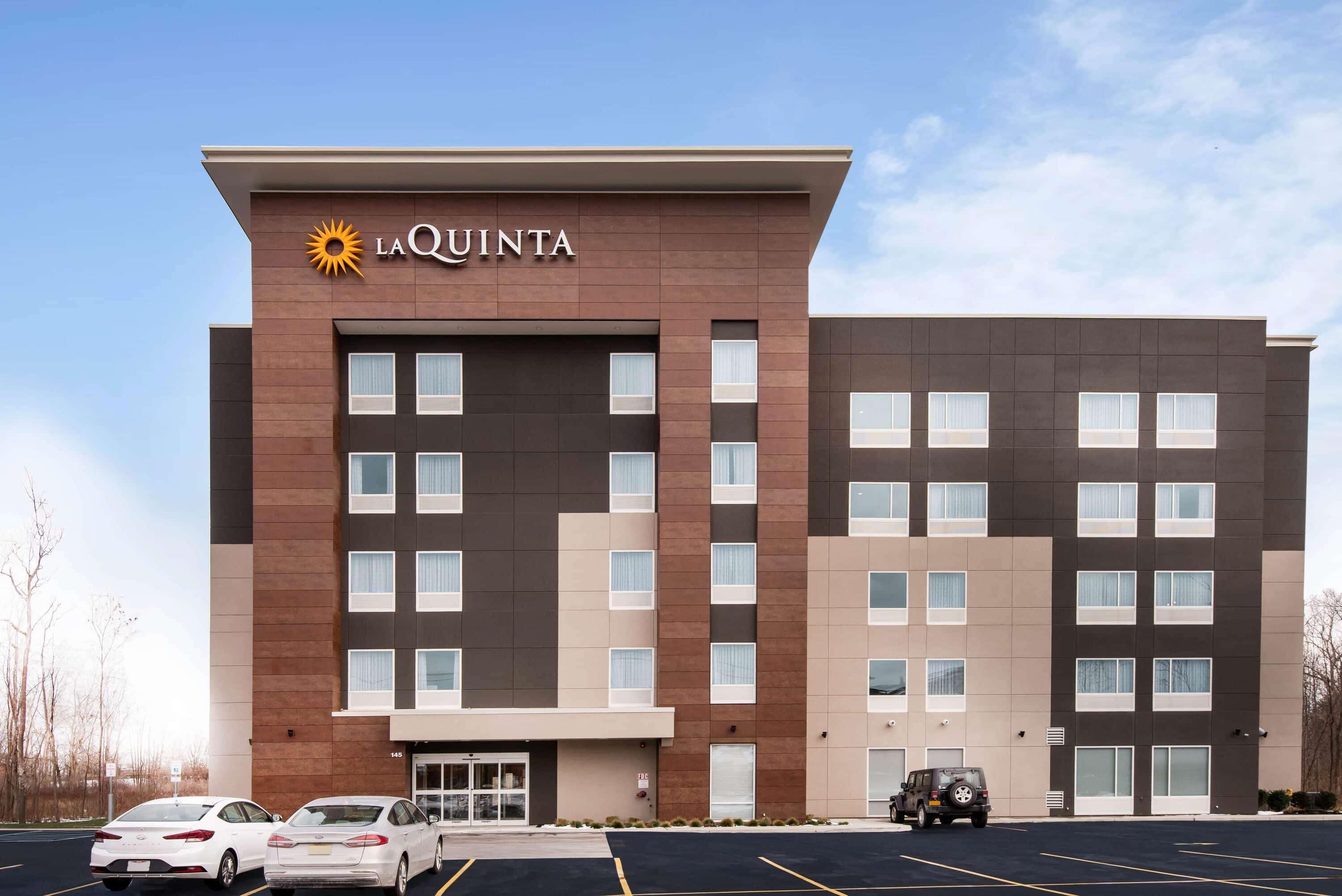 La Quinta By Wyndham Buffalo Amherst Exterior photo