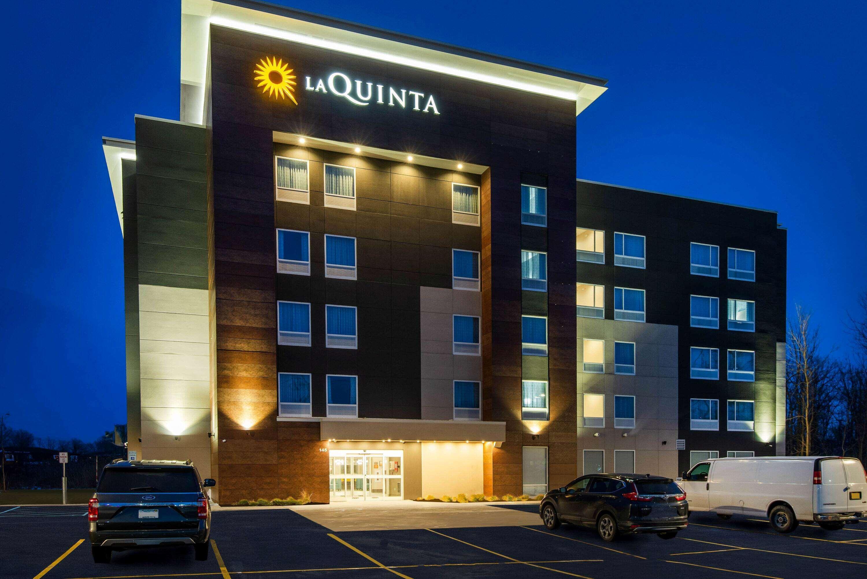 La Quinta By Wyndham Buffalo Amherst Exterior photo